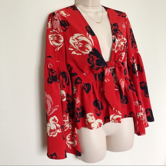 NWOT [Vici] Red Floral Blouse with Bell Sleeve - Picture 5 of 8